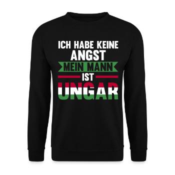 Ich habe keine Angst mein Mann ist Ungar - Unisex Pullover - Schwarz - Vorne - Alina (178cm) & Michal (187cm)