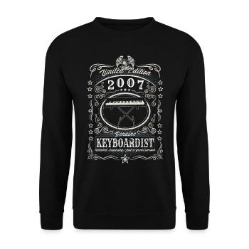 Vintage 2007 Keyboardist Birthday Gift Hobby - Unisex Sweatshirt - black - Front - Alina (178cm) & Michal (187cm)