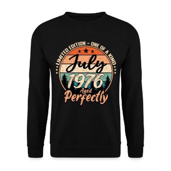 July 1976 anniversary 1976 legends July - Unisex Sweatshirt - black - Front - Alina (178cm) & Michal (187cm)