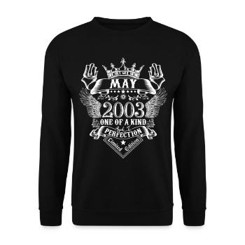 Mai 2003 anniversaire Mai 2003 Mai - Sweat-shirt Unisexe - noir - Devant - Alina (178cm) & Michal (187cm)