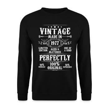 Vintage Made in 1977 Aged Perfectly Matured - Unisex Sweatshirt - black - Front - Alina (178cm) & Michal (187cm)