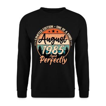 August 1985 anniversary 1985 legends August - Unisex Sweatshirt - black - Front - Alina (178cm) & Michal (187cm)