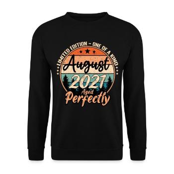 August 2021 Jubiläum 2021 Legenden August - Unisex Pullover - Schwarz - Vorne - Alina (178cm) & Michal (187cm)