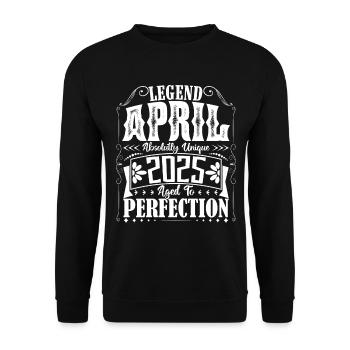 April 2025. Geburtstag April 2025. Geschenk 2025. - Unisex Pullover - Schwarz - Vorne - Alina (178cm) & Michal (187cm)