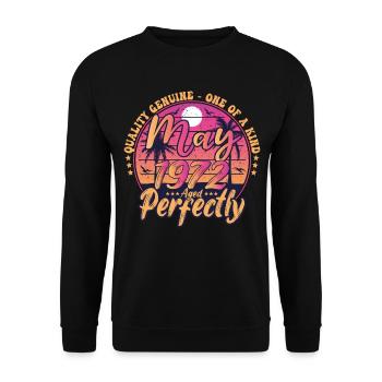 May 1972 anniversary 1972 Retro 1972 May - Unisex Sweatshirt - black - Front - Alina (178cm) & Michal (187cm)