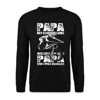 Papa Mit Downhill Bike Wie Ein Normaler Papa nur - Unisex Pullover - Schwarz - Vorne - Alina (178cm) & Michal (187cm)