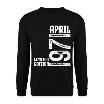 Cadeau Avril 1971. Anniversaire avril 1971. April. - Sweat-shirt Unisexe - noir - Devant - Alina (178cm) & Michal (187cm)