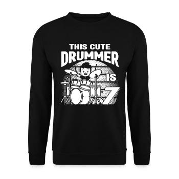 Birthday Drummer Boy - This Cute Drummer Is 7 Year - Unisex Pullover - Schwarz - Vorne - Alina (178cm) & Michal (187cm)