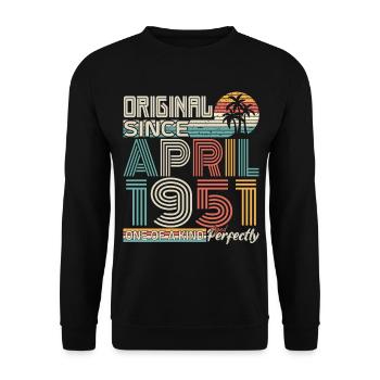 April 1951 birthday April 1951 gift 1951 - Unisex Sweatshirt - black - Front - Alina (178cm) & Michal (187cm)
