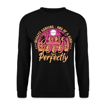 June 1969 anniversary 1969 Retro 1969 June - Unisex Sweatshirt - black - Front - Alina (178cm) & Michal (187cm)