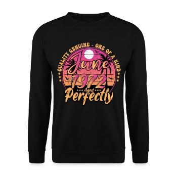 June 1972 anniversary 1972 Retro 1972 June - Unisex Sweatshirt - black - Front - Alina (178cm) & Michal (187cm)