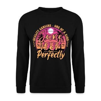 Juin 1987 anniversaire 1987 Retro 1987 Juin - Sweat-shirt Unisexe - noir - Devant - Alina (178cm) & Michal (187cm)