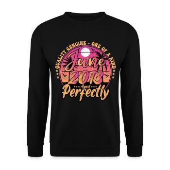 Juin 2013 anniversaire 2013 Retro 2013 Juin - Sweat-shirt Unisexe - noir - Devant - Alina (178cm) & Michal (187cm)