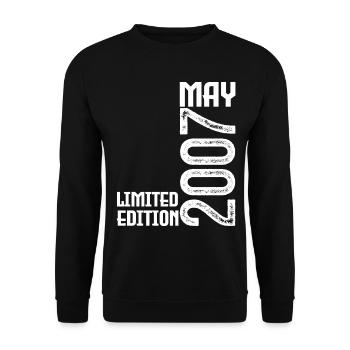 Gift May 2007. anniversary may 2007. May 2007. - Unisex Sweatshirt - black - Front - Alina (178cm) & Michal (187cm)