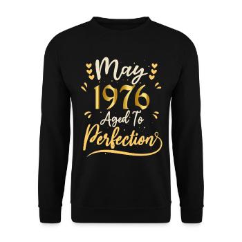 May 1976 May birthday May 1976 - Unisex Sweatshirt - black - Front - Alina (178cm) & Michal (187cm)