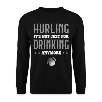Irisches Hurling-hurling-team Irland Spielt - Unisex Pullover - Schwarz - Vorne - Alina (178cm) & Michal (187cm)