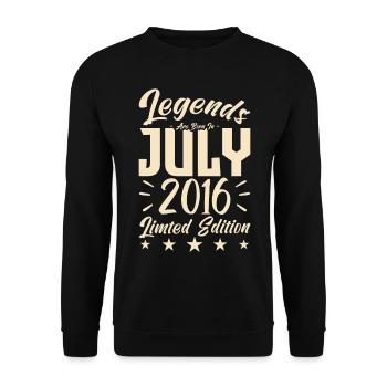 Naissance En Juillet 2016. Cadeau d'anniversaire. - Sweat-shirt Unisexe - noir - Devant - Alina (178cm) & Michal (187cm)