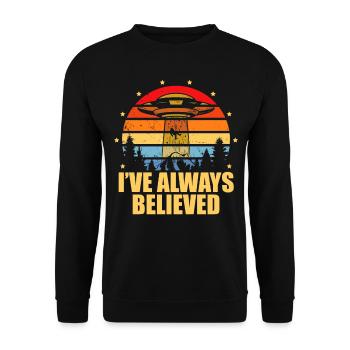 I've always believed alien - Unisex Sweatshirt - black - Front - Alina (178cm) & Michal (187cm)