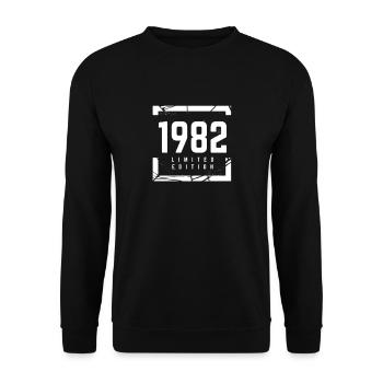 1982 Limitierte Auflage - Unisex Pullover - Schwarz - Vorne - Alina (178cm) & Michal (187cm)