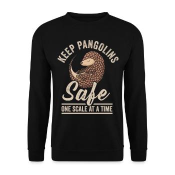 Keep pangolins safe on pangolin - Unisex Sweatshirt - black - Front - Alina (178cm) & Michal (187cm)