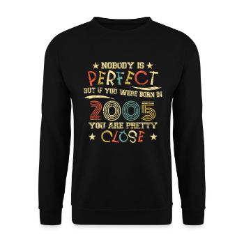 2005 Geburtstag Vintage Nobody is perfect - Unisex Pullover - Schwarz - Vorne - Alina (178cm) & Michal (187cm)