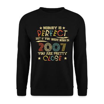 2007 Geburtstag Vintage Nobody is perfect - Unisex Pullover - Schwarz - Vorne - Alina (178cm) & Michal (187cm)