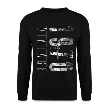 Vintage 1970 Special Edition Year of birth 1970 - Unisex Sweatshirt - black - Front - Alina (178cm) & Michal (187cm)