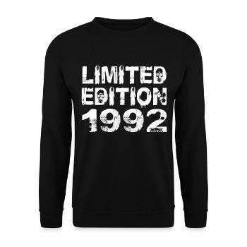 Limited Edition 1992 Geburtstag 1992 Geburtstag - Unisex Pullover - Schwarz - Vorne - Alina (178cm) & Michal (187cm)