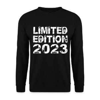 Limited Edition 2023 Geburtstag 2023 Geburtstag - Unisex Pullover - Schwarz - Vorne - Alina (178cm) & Michal (187cm)