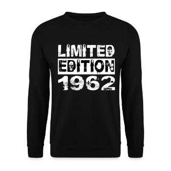 Limited Edition 1962 Birthday 1962 Birthday - Unisex Sweatshirt - black - Front - Alina (178cm) & Michal (187cm)