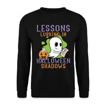 Lektionen, die in Halloween-Schatten lauern Hallow - Unisex Pullover - Schwarz - Vorne - Alina (178cm) & Michal (187cm)