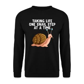 Snail lover A snail's step sluggish - Unisex Sweatshirt - black - Front - Alina (178cm) & Michal (187cm)