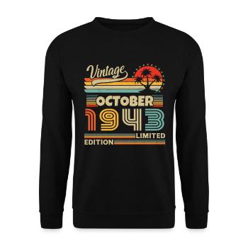 October 1943 vintage retro anniversary 1943 - Unisex Sweatshirt - black - Front - Alina (178cm) & Michal (187cm)
