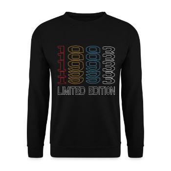 Limited Edition 1993 Geburtstag 1993 Vintage Retro - Unisex Pullover - Schwarz - Vorne - Alina (178cm) & Michal (187cm)