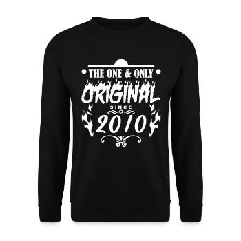 2010 - Year of construction 2010 - Year 2010 - Unisex Sweatshirt - black - Front - Alina (178cm) & Michal (187cm)
