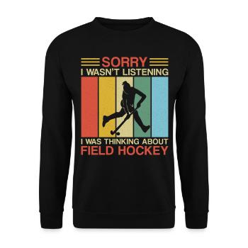 Field Hockey Sorry I Wasn't - Unisex Pullover - Schwarz - Vorne - Alina (178cm) & Michal (187cm)