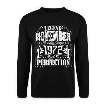 Novembre 1972. Cadeau d'Anniversaire novembre 1972 - Sweat-shirt Unisexe - noir - Devant - Alina (178cm) & Michal (187cm)