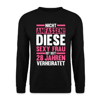 Ehe Nelkenhochzeit 28 Jahre Verheiratet Hochzeitst - Unisex Pullover - Schwarz - Vorne - Alina (178cm) & Michal (187cm)