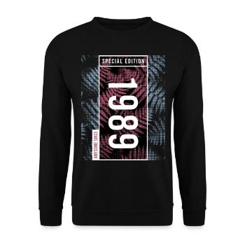 Special Edition 1989 Birthday Urban Graphic - Unisex Sweatshirt - black - Front - Alina (178cm) & Michal (187cm)