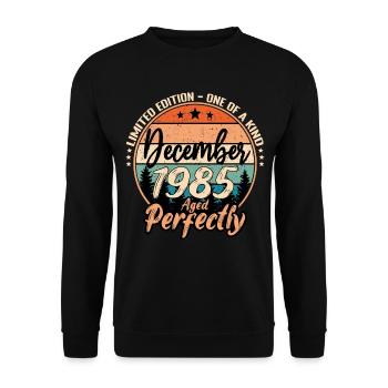 Décembre 1985 anniversaire 1985 légendes Décembre - Sweat-shirt Unisexe - noir - Devant - Alina (178cm) & Michal (187cm)