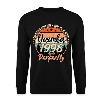 December 1998 Birthday 1998 Legends December - Unisex Sweatshirt - black - Front - Alina (178cm) & Michal (187cm)