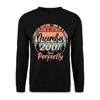 Décembre 2001 anniversaire 2001 légendes Décembre - Sweat-shirt Unisexe - noir - Devant - Alina (178cm) & Michal (187cm)