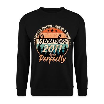 Décembre 2011 anniversaire 2011 légendes Décembre - Sweat-shirt Unisexe - noir - Devant - Alina (178cm) & Michal (187cm)