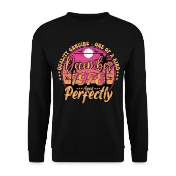 December 1978 birthday 1978 December 1978 - Unisex Sweatshirt - black - Front - Alina (178cm) & Michal (187cm)