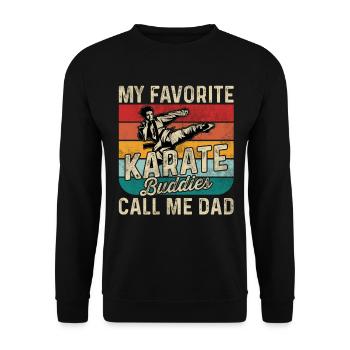Meine liebsten Karate-Kumpels nennen mich Papa - Unisex Pullover - Schwarz - Vorne - Alina (178cm) & Michal (187cm)