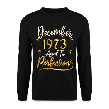 December 1973 December Anniversary December 1973 - Unisex Sweatshirt - black - Front - Alina (178cm) & Michal (187cm)
