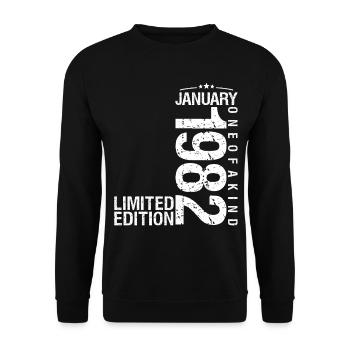 January 1982 January Anniversary January 1982 - Unisex Sweatshirt - black - Front - Alina (178cm) & Michal (187cm)