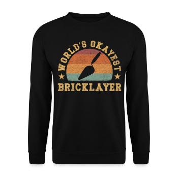 Retro World's Okayest Bricklayer - Unisex Sweatshirt - black - Front - Alina (178cm) & Michal (187cm)