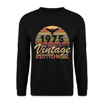Jahrgang 1975 geboren Vintage Geburtstag Retro - Unisex Pullover - Schwarz - Vorne - Alina (178cm) & Michal (187cm)