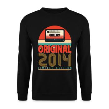 Vintage Birthday Gift 2014. Retro 2014. - Unisex Sweatshirt - black - Front - Alina (178cm) & Michal (187cm)